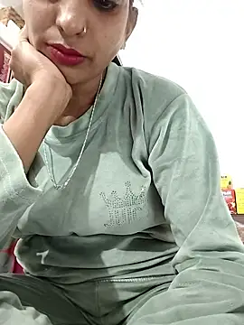 Snapshot of Hotty-Nidhi chatting on January 14, 2026, 4:10 pm Hotty-Nidhi online show from January 14, 2026, 4:10 pm