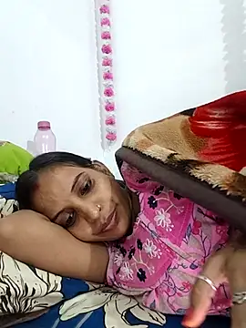 Snapshot of Hotty-Nidhi chatting on November 20, 2025, 5:35 pm Hotty-Nidhi online show from November 20, 2025, 5:35 pm