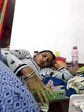 Snapshot of Hotty-Nidhi chatting on December 20, 2025, 4:21 pm Hotty-Nidhi online show from December 20, 2025, 4:21 pm