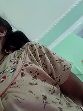 Snapshot of Hotty-Nidhi chatting on November 22, 2025, 2:43 am Hotty-Nidhi online show from November 22, 2025, 2:43 am