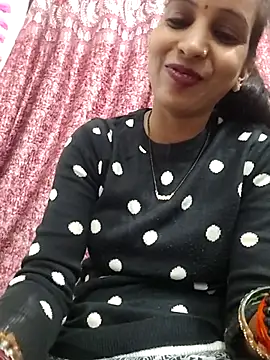 Snapshot of Hotty-Nidhi chatting on November 15, 2025, 4:22 pm Hotty-Nidhi online show from November 15, 2025, 4:22 pm