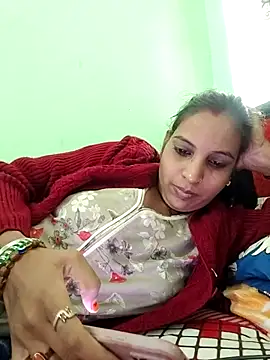 Snapshot of Hotty-Nidhi chatting on November 12, 2025, 3:43 am Hotty-Nidhi online show from November 12, 2025, 3:43 am