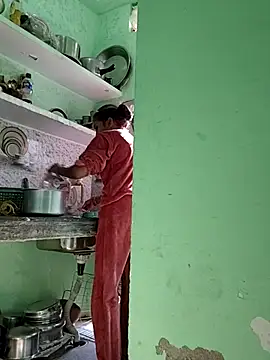 Snapshot of Hotty-Nidhi chatting on November 27, 2025, 4:57 am Hotty-Nidhi online show from November 27, 2025, 4:57 am