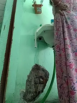 Snapshot of Hotty-Nidhi chatting on March 1, 2026, 2:44 am Hotty-Nidhi online show from March 1, 2026, 2:44 am