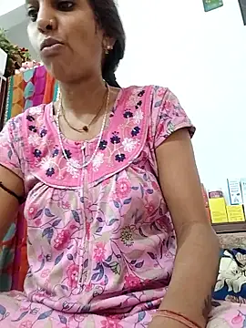 Snapshot of Hotty-Nidhi chatting on April 12, 2026, 4:05 am Hotty-Nidhi online show from April 12, 2026, 4:05 am