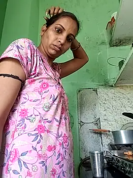 Snapshot of Hotty-Nidhi chatting on March 17, 2026, 3:42 am Hotty-Nidhi online show from March 17, 2026, 3:42 am