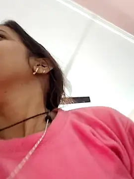 Snapshot of Hotty-Nidhi chatting on February 8, 2026, 4:21 am Hotty-Nidhi online show from February 8, 2026, 4:21 am