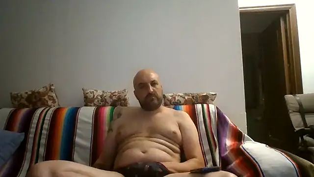 maxxxio12 online show from June 26, 2026, 8:03 pm