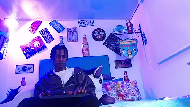 lili roussi online show from October 24, 2025, 12:53 am