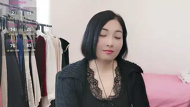 Rachel-6600 online show from April 13, 2026, 3:21 am