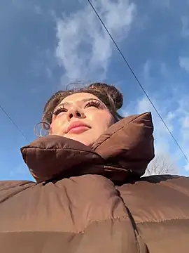 razdetta online show from March 14, 2025, 1:57 pm