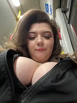 razdetta online show from March 11, 2025, 5:24 pm