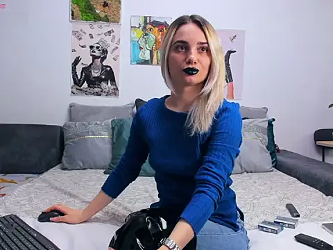 Snapshot of FindomGoddess1 chatting on September 18, 2025, 7:06 pm FindomGoddess1 online show from September 18, 2025, 7:06 pm