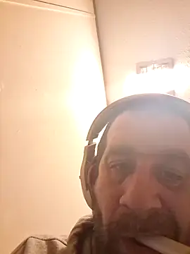 mayg online show from February 17, 2026, 6:33 am