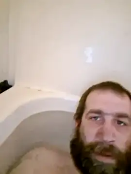 mayg online show from April 7, 2026, 3:52 am