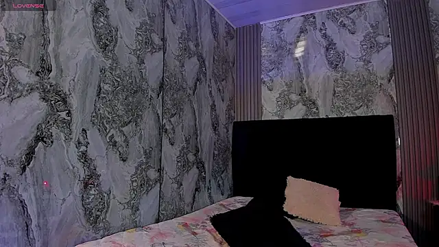 AshleyVega01 online show from January 16, 2026, 3:27 pm