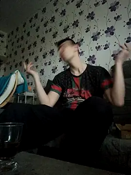 ThePython666 online show from November 1, 2025, 2:44 pm