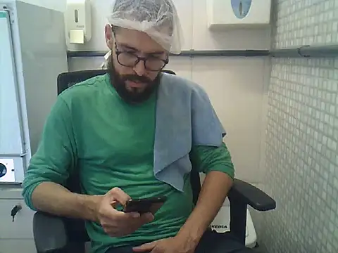 pdasgyn online show from May 21, 2026, 12:57 pm
