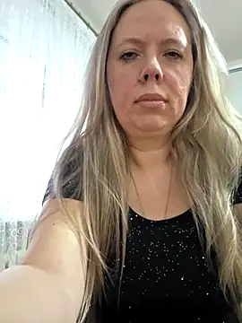 Snapshot of Irina3718 chatting on March 19, 2026, 3:34 pm Irina3718 online show from March 19, 2026, 3:34 pm
