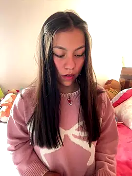 Snapshot of -Selene- chatting on October 9, 2025, 7:58 pm -Selene- online show from October 9, 2025, 7:58 pm