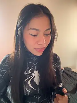 -Selene- online show from November 24, 2025, 9:26 pm