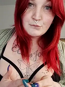 Snapshot of TiffiChantiT2 chatting on March 10, 2025, 4:46 pm TiffiChantiT2 online show from March 10, 2025, 4:46 pm