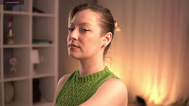 Snapshot of AnnastasiaMills chatting on February 13, 2026, 8:09 pm AnnastasiaMills online show from February 13, 2026, 8:09 pm