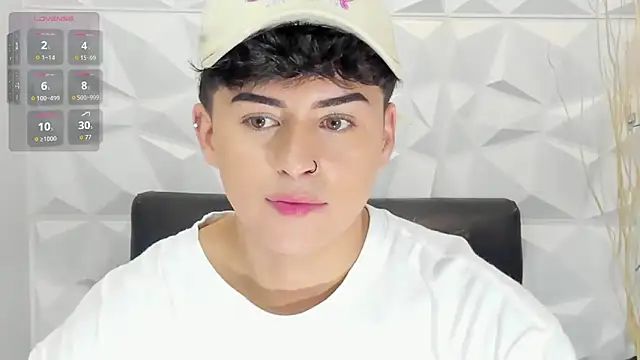 Snapshot of Sam_Daves chatting on February 16, 2026, 1:10 pm Sam Daves online show from February 16, 2026, 1:10 pm