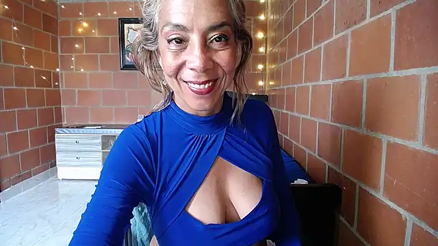 Snapshot of Lady_Lolla11 chatting on May 23, 2026, 10:09 pm Lady Lolla11 online show from May 23, 2026, 10:09 pm