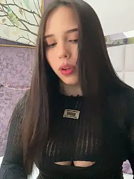 LunaCandy  online show from October 26, 2025, 1:11 pm