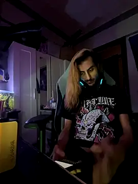 twink69Finger online show from September 23, 2025, 3:41 pm