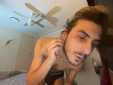 twink69Finger online show from September 21, 2025, 4:01 pm