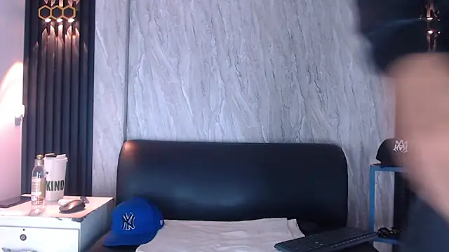 Gregory Sforza online show from October 10, 2025, 12:28 pm