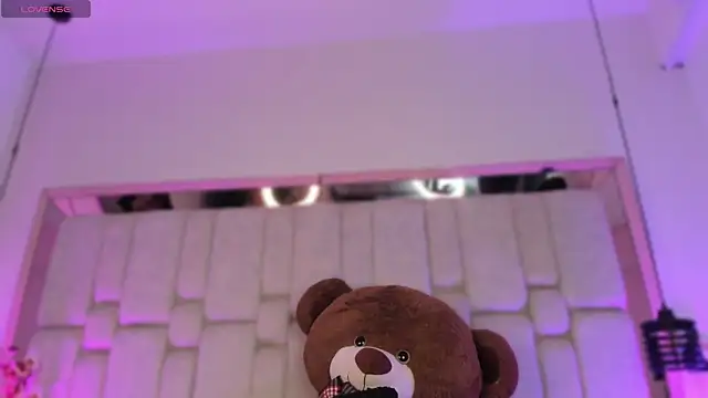 Daia Ortiz online show from February 16, 2026, 7:45 pm