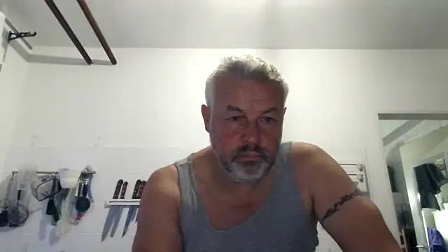 Berg Boy online show from September 26, 2025, 5:14 am