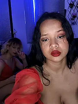 Snapshot of Kendal_blush chatting on March 21, 2025, 11:01 pm Kendal blush online show from March 21, 2025, 11:01 pm