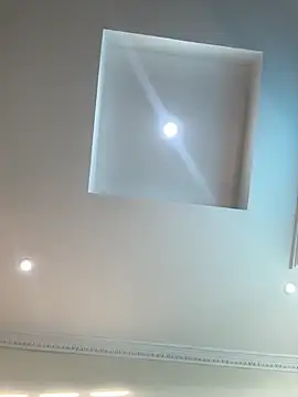 Ivelleee  online show from December 3, 2025, 10:09 pm