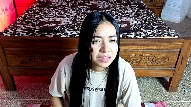 im mariham  online show from October 19, 2025, 6:32 pm