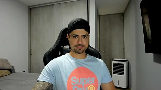 Dante Storm online show from October 27, 2025, 3:29 am