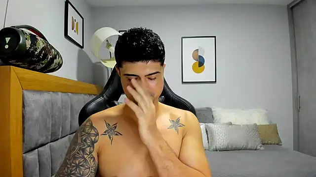 Dante Storm online show from November 20, 2025, 9:04 pm