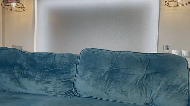 bunnyclide  online show from October 23, 2025, 3:38 am