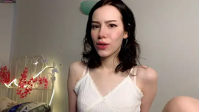 Snapshot of glamourr chatting on July 15, 2026, 9:16 am glamourr online show from July 15, 2026, 9:16 am