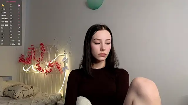 glamourr online show from March 14, 2026, 11:05 am