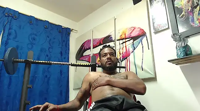 Snapshot of BladeFoxxx1 chatting on March 16, 2025, 12:33 pm BladeFoxxx1 online show from March 16, 2025, 12:33 pm