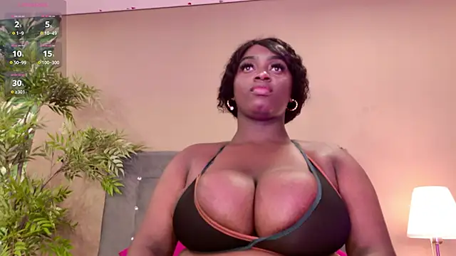 Snapshot of BetsyBennet_ chatting on November 14, 2025, 8:34 pm BetsyBennet online show from November 14, 2025, 8:34 pm