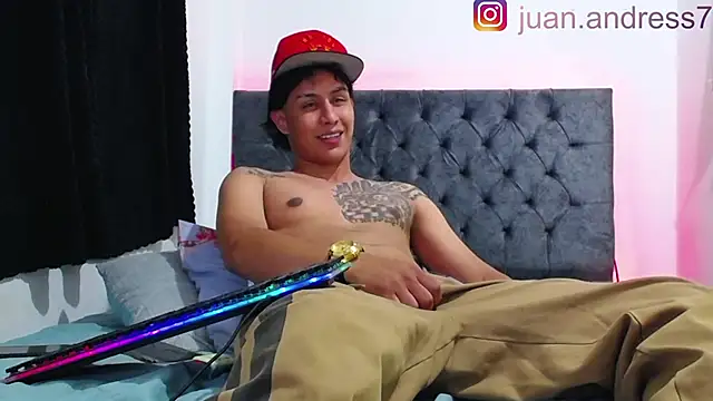 Stone grey1  online show from November 2, 2025, 10:37 pm