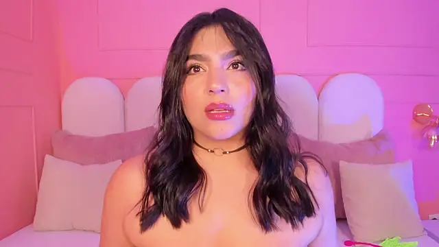 eva sainnt online show from December 20, 2025, 4:48 am