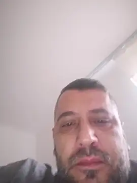 yourflowerpink online show from November 29, 2025, 8:36 am