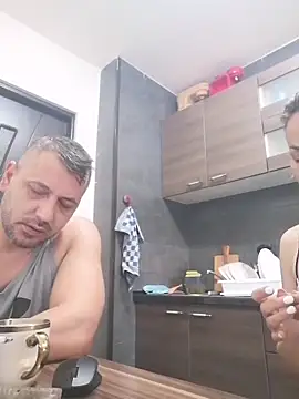 yourflowerpink online show from October 22, 2025, 6:13 am