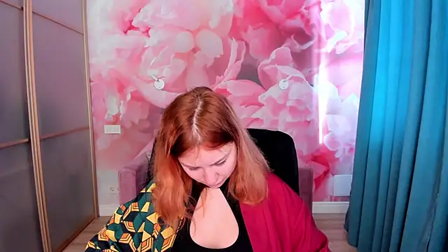 AngelinaLow online show from April 5, 2026, 5:25 am